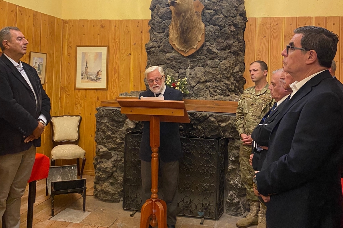 Ceremonia de Investidura de Brigadieres y Cadetes en Destacamento Temuco