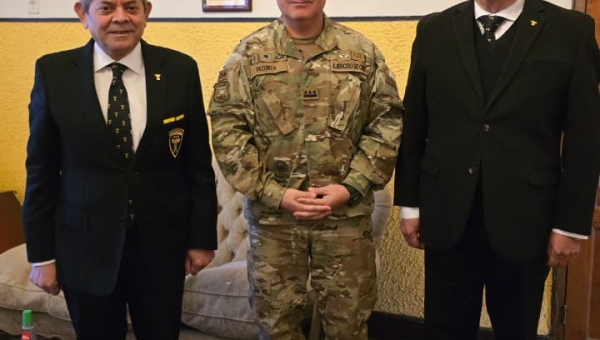 Reunión de trabajo con el Comando de la Guarnición y Destacamento de Montaña N° 3 "Yungay"